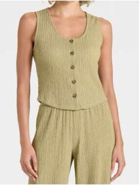A New Day Sage Green Crinkle Vest Button Front Top Large L 12 14 New w Tags NWT